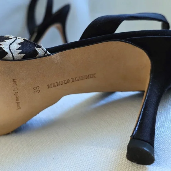 Manolo Blahnik B/W heels - Picture 8 of 8